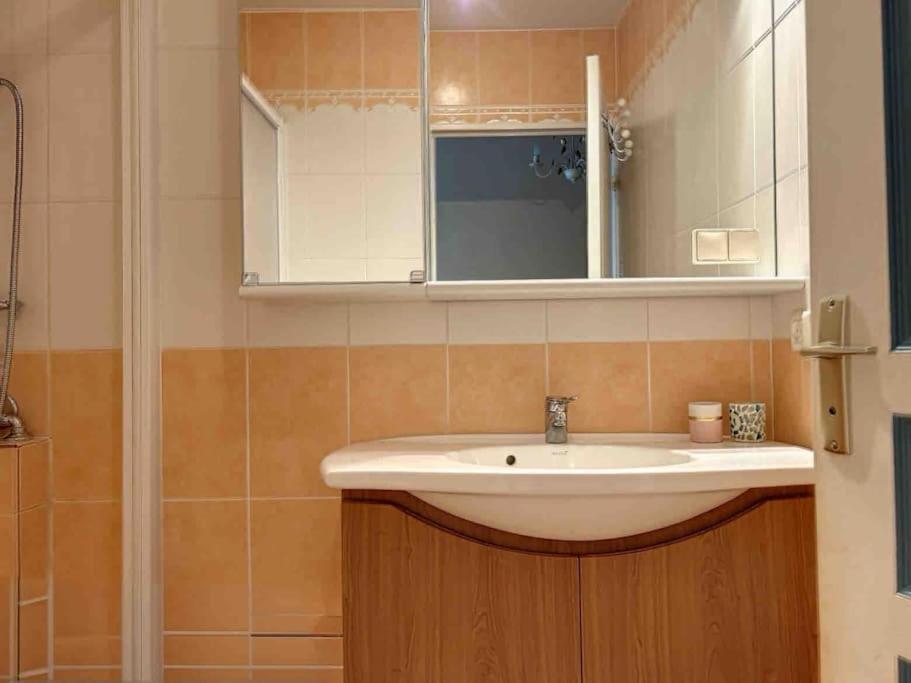 Le Capucine - Rive De Compiegne Apartment Exterior photo